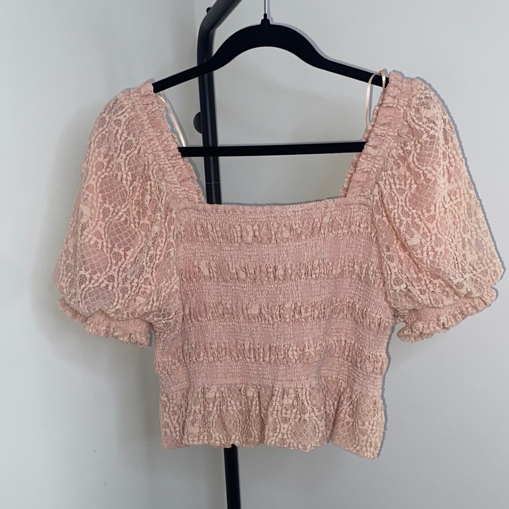 Free the Roses Lace Puff Sleeve Blouse - Soft Pink